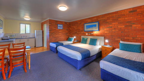 Pelican Motor Inn - Broome Tourism 4