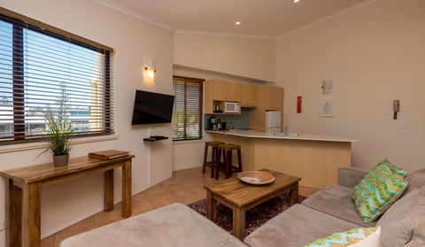 Byron Quarter Apartments - Broome Tourism 38