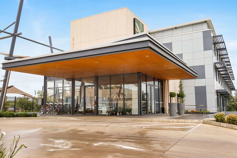 Quality Hotel Rules Club Wagga - Broome Tourism 21