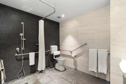 Quality Hotel Rules Club Wagga - Broome Tourism 9