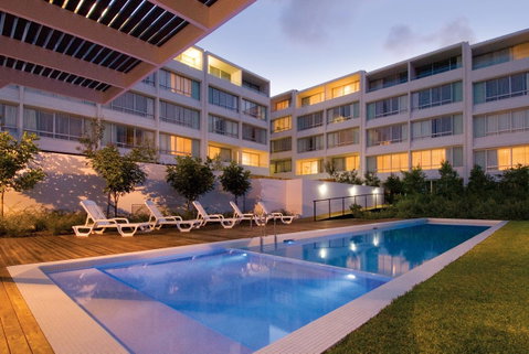 Oaks Nelson Bay Lure Suites - Broome Tourism 0