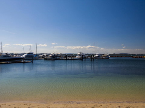 Oaks Nelson Bay Lure Suites - Broome Tourism 3