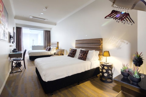 57Hotel - Broome Tourism 24