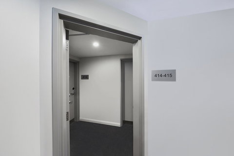 Travelodge Hotel Sydney Airport - Broome Tourism 3