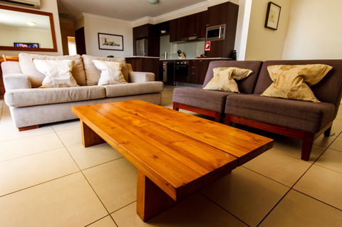 Byron Bay Hotel And Apartments - Broome Tourism 14