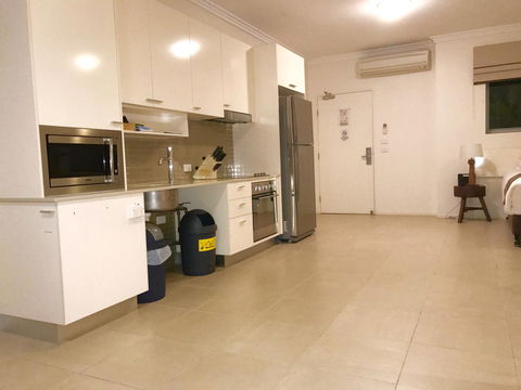 Byron Bay Hotel And Apartments - Broome Tourism 19