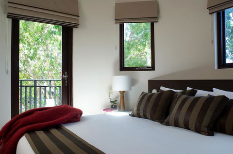 Byron Bay Hotel And Apartments - Broome Tourism 24