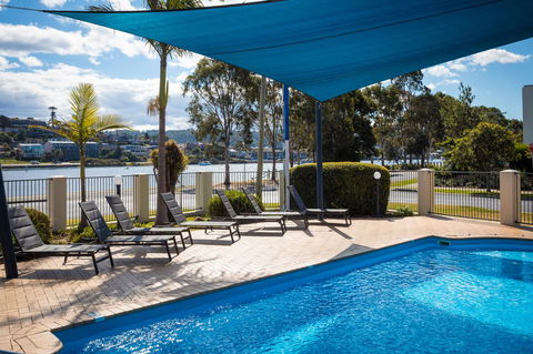 Sails Luxury Apartments Merimbula - Broome Tourism 6