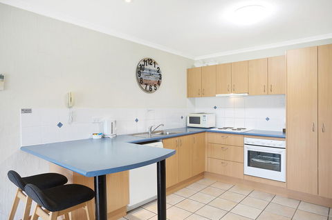 Sails Luxury Apartments Merimbula - Broome Tourism 28