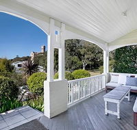 Holiday Home Fairy Bower Road Manly FAB05 - Broome Tourism