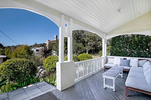 Holiday Home Fairy Bower Road Manly FAB05 - Broome Tourism 0