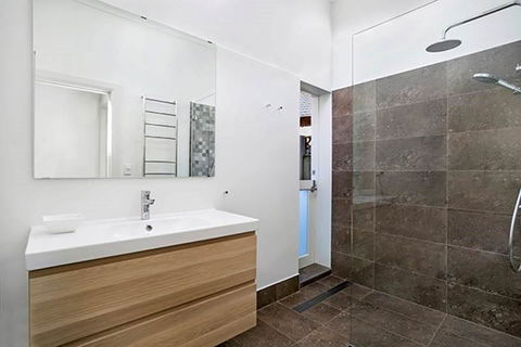 Holiday Home Fairy Bower Road Manly FAB05 - Broome Tourism 8