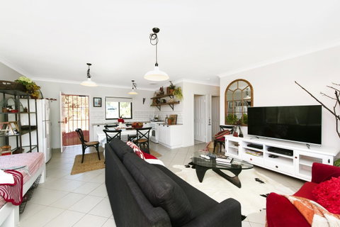 The Woods Farm Jervis Bay - Broome Tourism 16