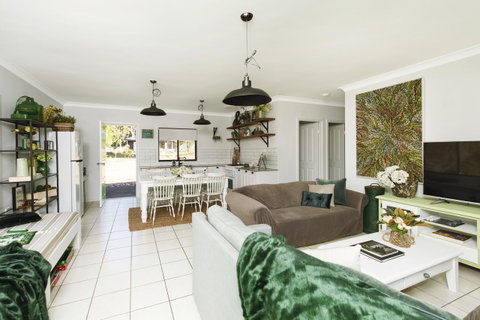 The Woods Farm Jervis Bay - Broome Tourism 43