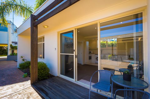 Seashells Apartments Merimbula - Broome Tourism 20