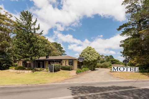 Bundanoon Country Inn Motel - Broome Tourism 43