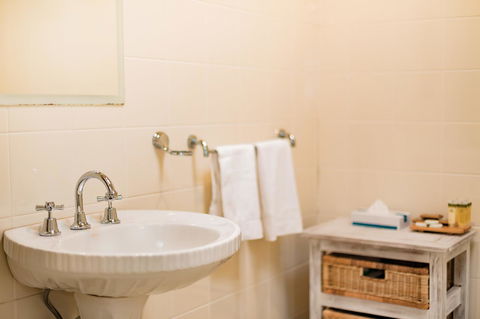 Bundanoon Country Inn Motel - Broome Tourism 29