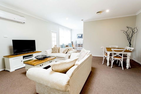 Bundanoon Country Inn Motel - Broome Tourism 30