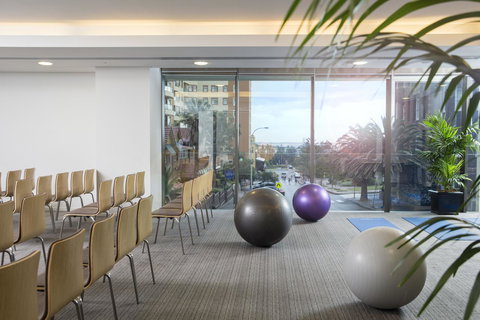 Novotel Newcastle Beach - Broome Tourism 18