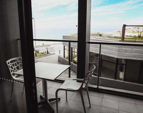 Novotel Newcastle Beach - Broome Tourism 4