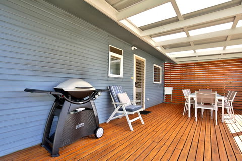 Hayes Beach House I Award Winner I 4 Mins To Beach - Broome Tourism 7