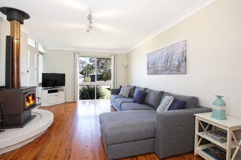 Hayes Beach House I Award Winner I 4 Mins To Beach - Broome Tourism 2