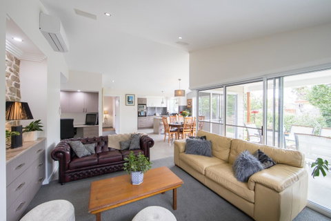 Armidale Cottage - House 2 - Broome Tourism 19