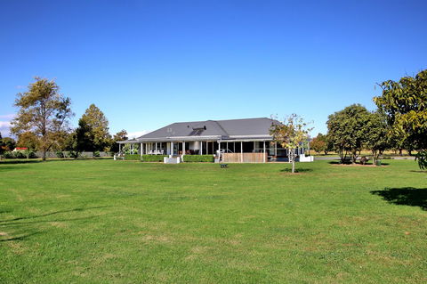 Terara Riverside Retreat - Broome Tourism 5