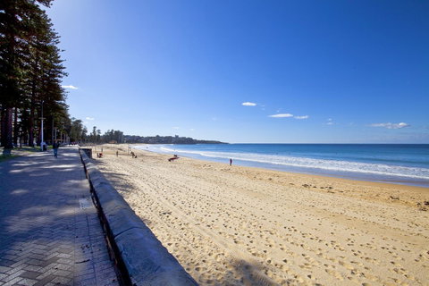 Manly Paradise Motel & Apartments - Broome Tourism 8