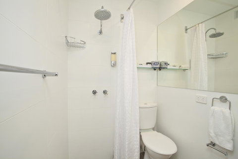 Manly Paradise Motel & Apartments - Broome Tourism 11