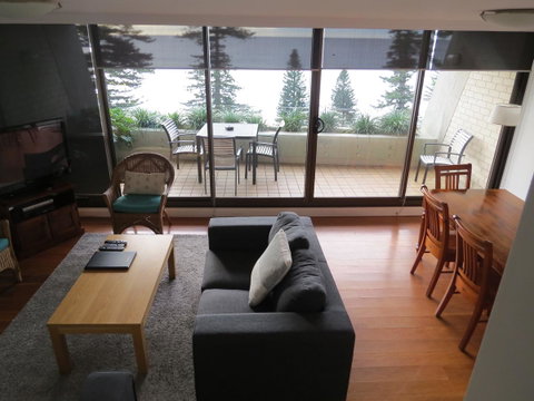 Manly Paradise Motel & Apartments - Broome Tourism 27