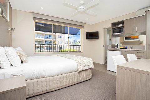 Manly Paradise Motel & Apartments - Broome Tourism 14