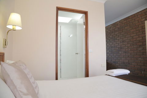 Sapphire Waters Motor Inn - Broome Tourism 31