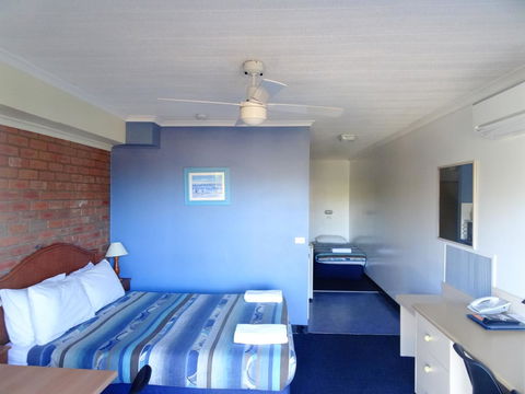 Sapphire Waters Motor Inn - Broome Tourism 30