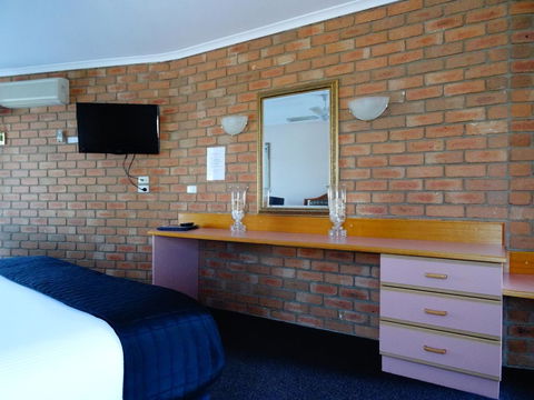 Sapphire Waters Motor Inn - Broome Tourism 10