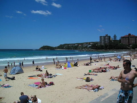 Oversized 2 Bedroom Manly Beach House - Broome Tourism 17