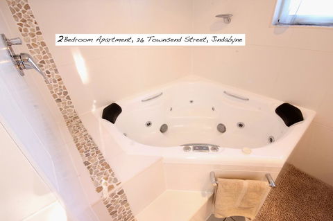 Full Circle Apartments - Broome Tourism 27