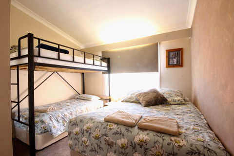 Full Circle Apartments - Broome Tourism 4