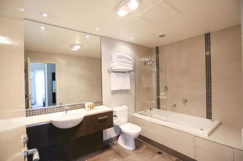 Best Western Plus Hovell Tree Inn - Broome Tourism 21