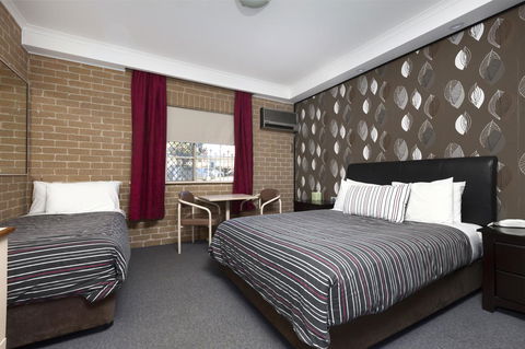 Grand Manor Motor Inn - Broome Tourism 8