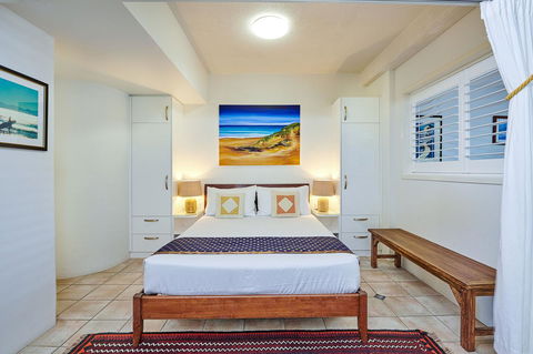 Julians Apartments - Broome Tourism 7