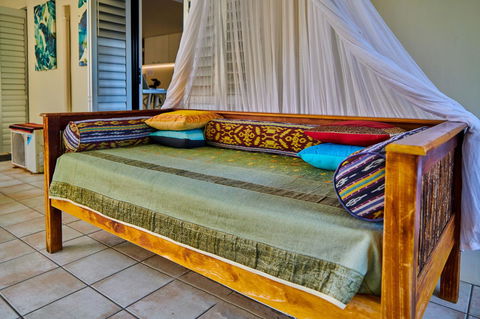 Julians Apartments - Broome Tourism 41