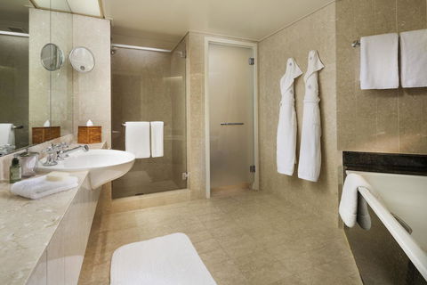 Four Seasons Hotel Sydney - Broome Tourism 42
