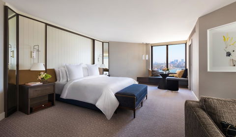 Four Seasons Hotel Sydney - Broome Tourism 7