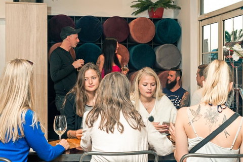 Mad Monkey Hostel Coogee Beach - Broome Tourism 26