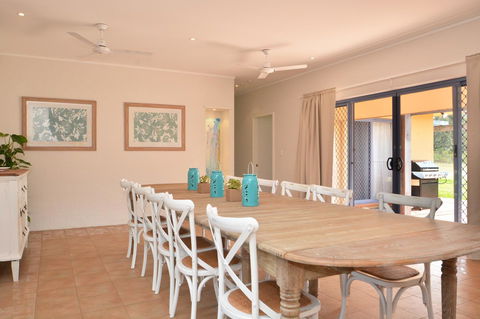 JE Guesthouse, Central To All The Hunter Valley Has To Offer - Broome Tourism 8