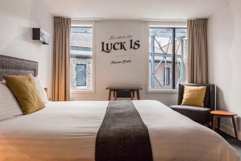 The Lucky Hotel - Broome Tourism 20