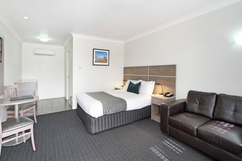 Quality Inn Ashby House Tamworth - Broome Tourism 3