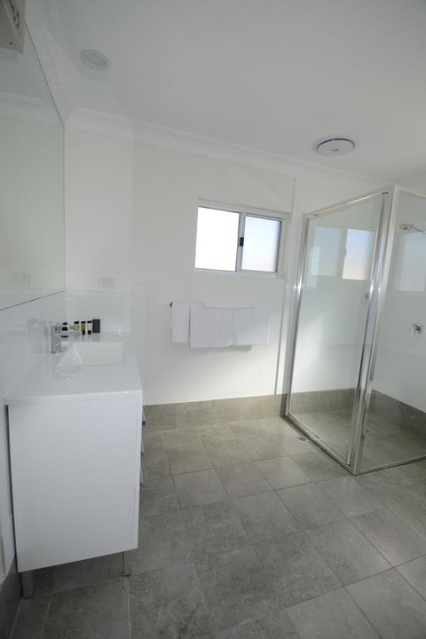 Quality Inn Ashby House Tamworth - Broome Tourism 29