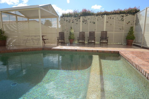 Quality Inn Ashby House Tamworth - Broome Tourism 23